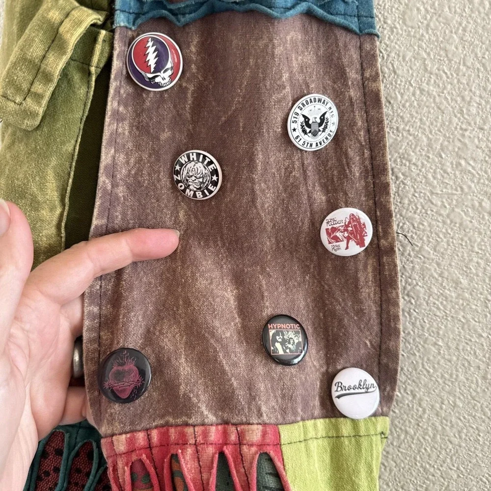 Himalaya Nepal Handcraft Boho Fabric Crossbody Hippie Bag- Large W/ Pins Zombie